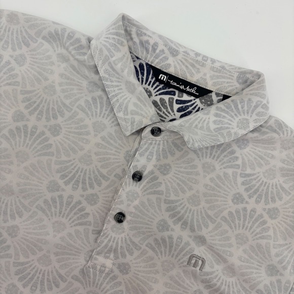 TravisMathew Other - TravisMathew Polo Shirt Mens Large Grey White Geometric Fan Print Short Sleeve